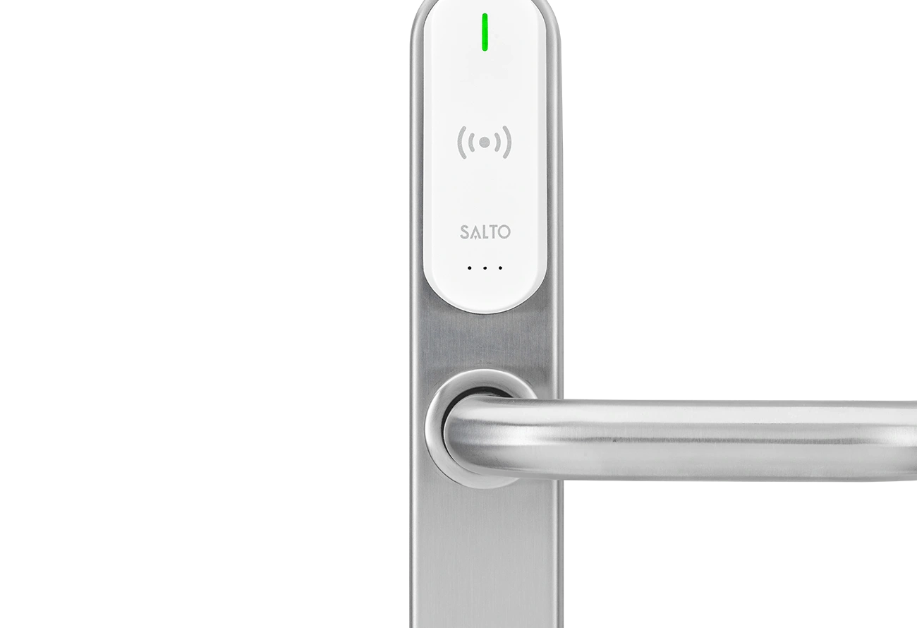 Salto XS4 Original Plus electronic handle in a silver finish.